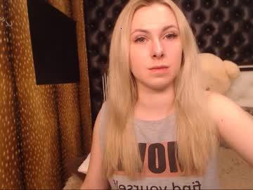 eshliolsen chaturbate