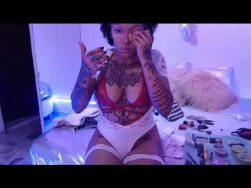 eva_morrisson chaturbate