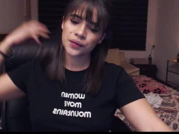 evaabril chaturbate