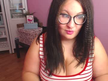 evanea chaturbate