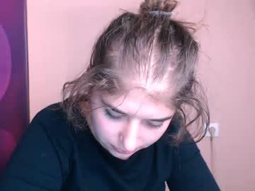 evi_wii chaturbate