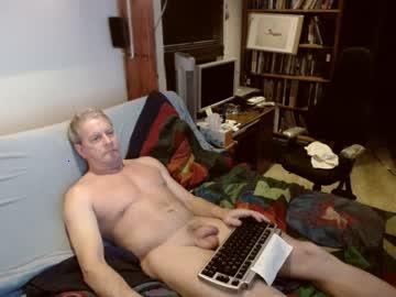 exhibit_gay chaturbate