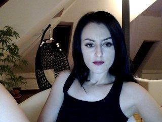 FleurDeLisa bongacams