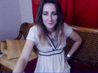 FoxAlisson bongacams