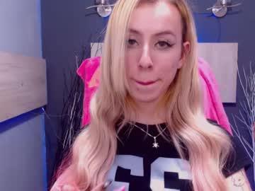 foxxiangelik chaturbate