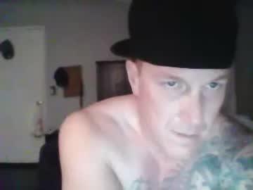 fuckslutx2 chaturbate