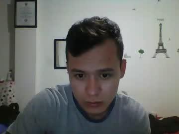 funnyboys18 chaturbate