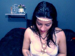 Gatitagoloza5 bongacams