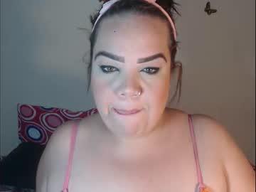 gia_25 chaturbate