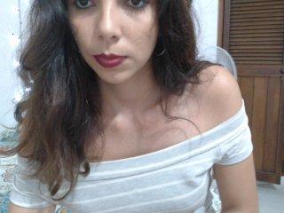 Girlhot0699 bongacams