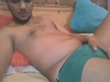 guapoo222 chaturbate