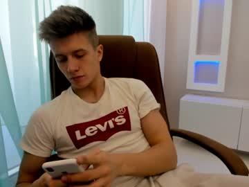 happyboyforu18 chaturbate