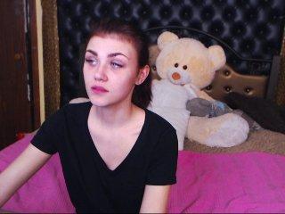 HenessyMell bongacams