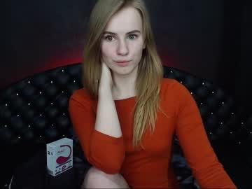 holllydolly chaturbate