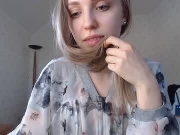 holly_angel chaturbate