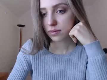 holly_angel chaturbate