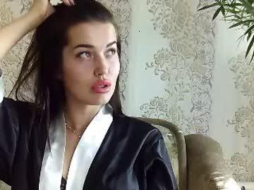 holly_candy chaturbate