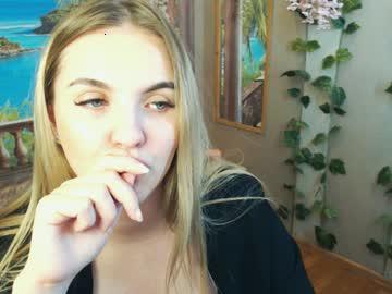 holly_midli chaturbate