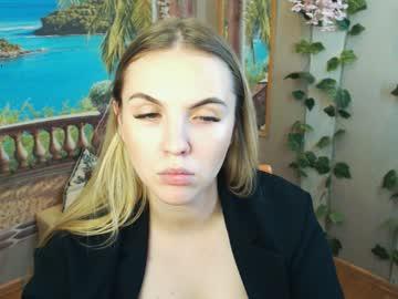 holly_midli chaturbate