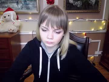 hollyplaybb chaturbate