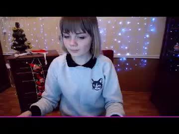 hollyplaybb chaturbate