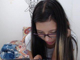 HONEY6972 bongacams