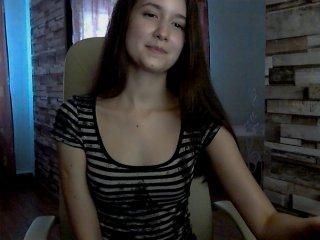 HoneyCreature bongacams