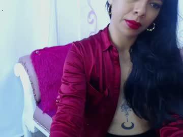 horny_moon chaturbate