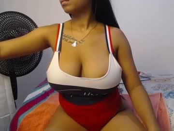 hornyholly45 chaturbate