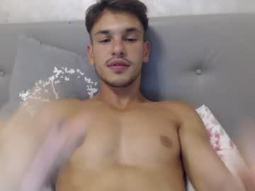 hornyhotboy103 chaturbate