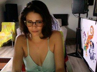 HotCora bongacams