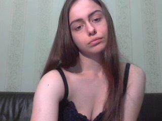 hotlittle13 bongacams