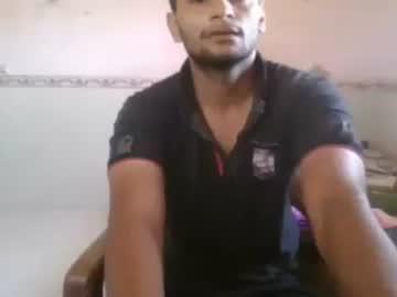 hotty_boiii chaturbate