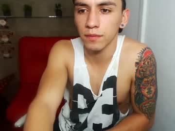 hoyuelo01 chaturbate