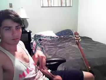 hugecockcityboy chaturbate