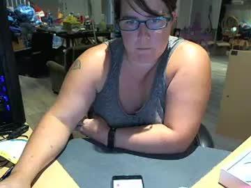 huggybear460 chaturbate