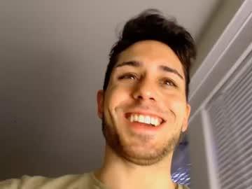 hung_dude_19 chaturbate