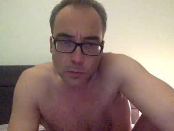 hungxxldaddy39 chaturbate