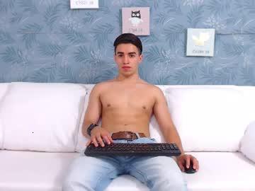 ian_rosse chaturbate