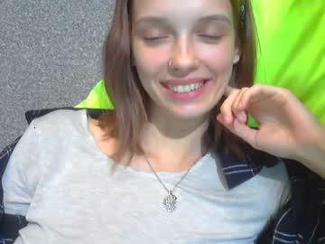 idealalison chaturbate