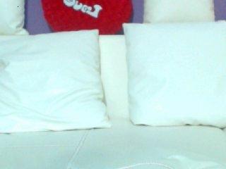 Irmasecrett1 bongacams