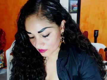 isa_milf chaturbate