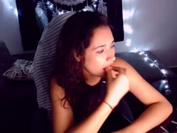 jade_leon chaturbate