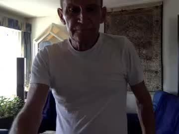 jaguarxjshe1983 chaturbate