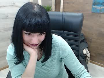 janie_kitty chaturbate