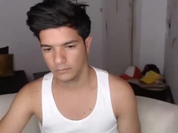 jason_huk18 chaturbate