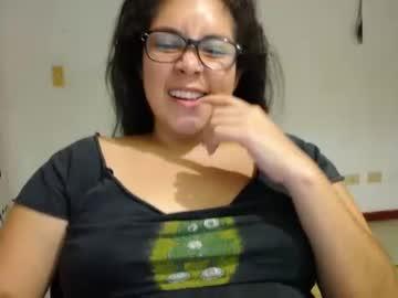 jen2712 chaturbate