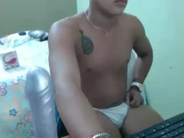 jhonybravoxxx chaturbate