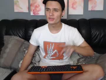 joey_mills chaturbate