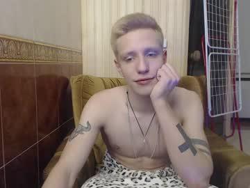 johny_moretti chaturbate